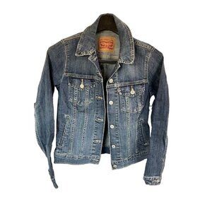 Levi Strauss & Co. Women's Denim Jacket Size‎ S - Classic Style Lightweight